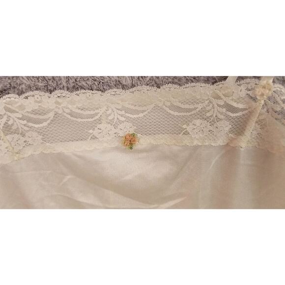 VANITY FAIR Ivory Satin BLOOMERS Bottoms Shorts & Leggs Satin Tank 34 Medium - Picture 2 of 5